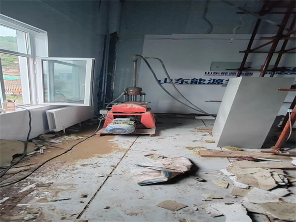 滦平地基基础下沉墙体裂缝加固注浆顶升施工